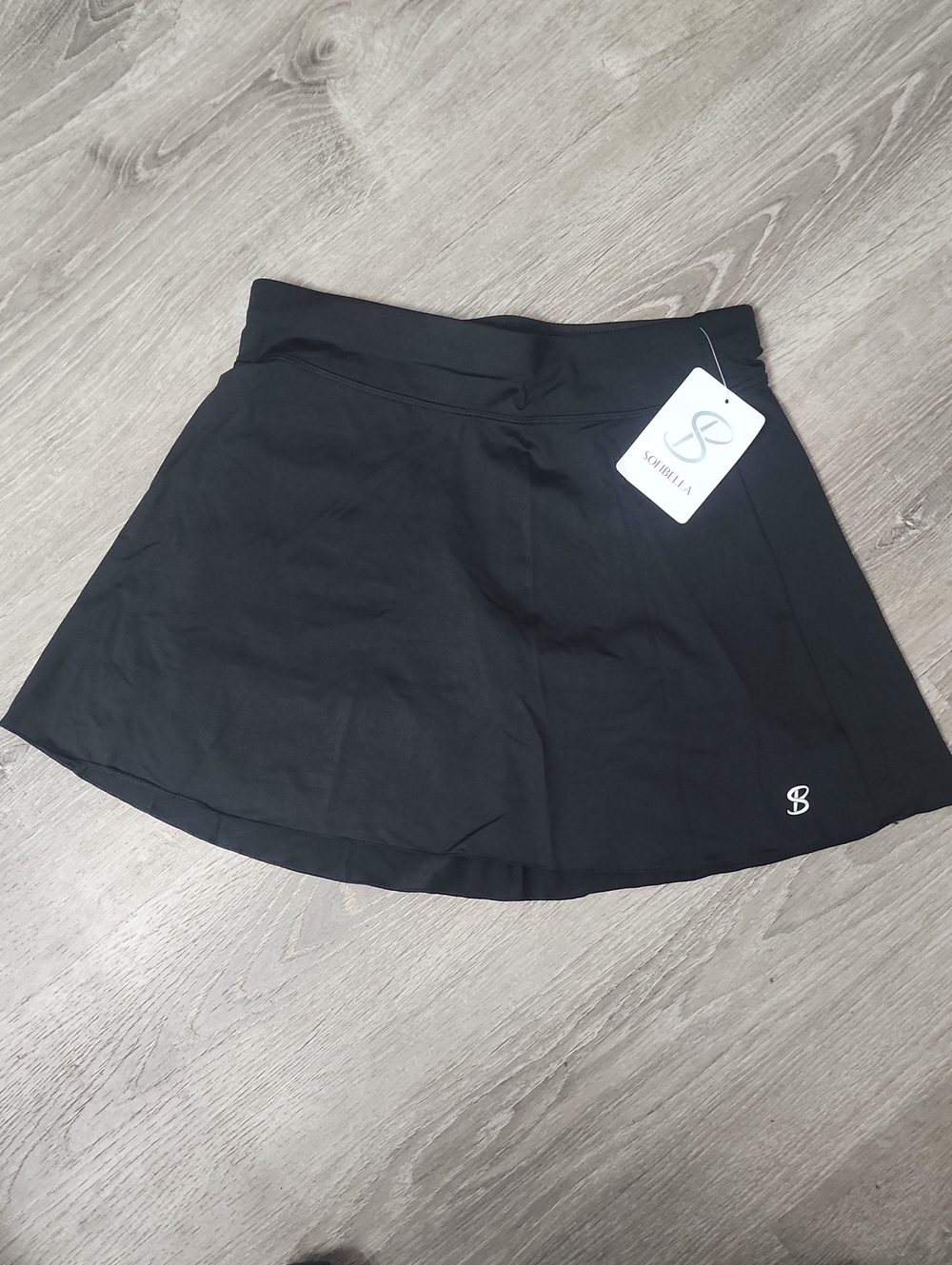 Sofibella Women's 15" Black Skort Size Small New With Tag